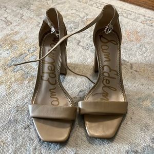 Sam Edelman size 8 nude heel